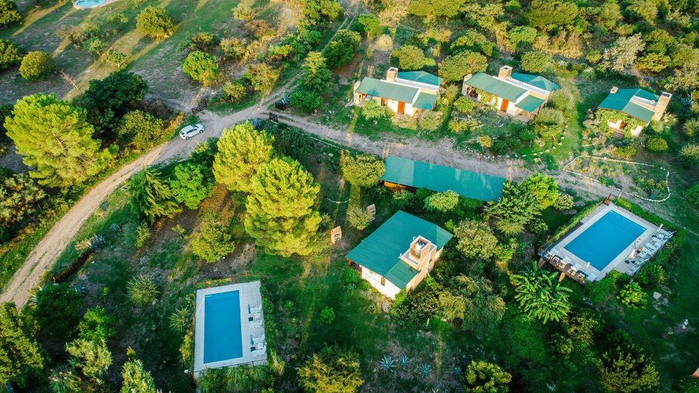 Complejo Las Calandrias Aérea